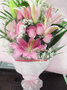 Bouquet of pink flowers in Dubai