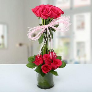 roses lilies flower delivery Dubai
