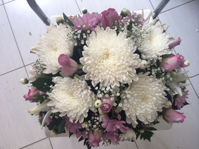 flowers for office reception table