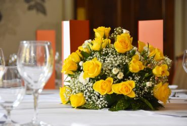 How to Set Up Table Flower Arrangements Properly for Special Events